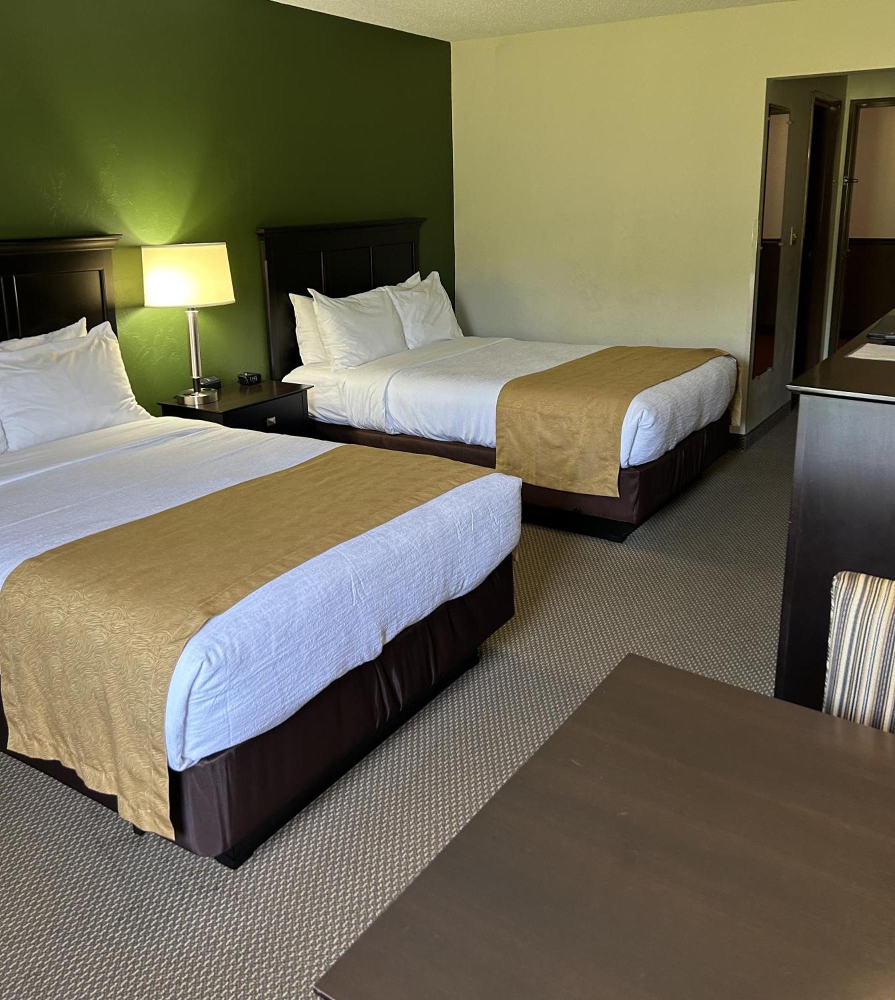 Boarders Inn & Suites By Cobblestone Hotels - Munising Wetmore Kültér fotó
