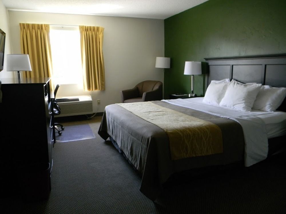 Boarders Inn & Suites By Cobblestone Hotels - Munising Wetmore Kültér fotó